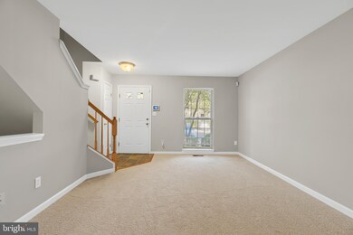 1862 Tiger Lily Cir unit 10, Woodbridge, VA 22192 - photo 5