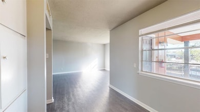 3800 E 29th St unit 12, Bryan, TX 77802 - photo 6