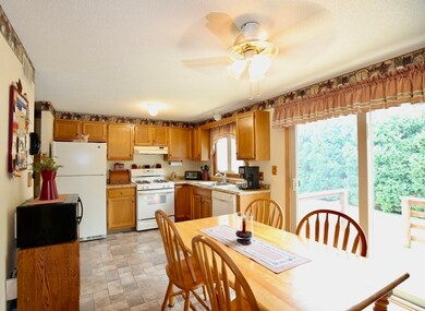 107 Ocean Meadows, Fairhaven, MA 02719 - photo 7