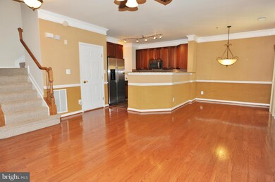 8931 Milford Haven Ct unit 31C, Lorton, VA 22079 - photo 7