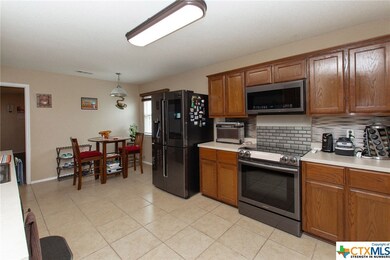 403 Blayton St, Troy, TX 76579 - photo 7