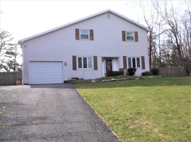 112 Sage Rd, Long Pond, PA 18334 - photo 2