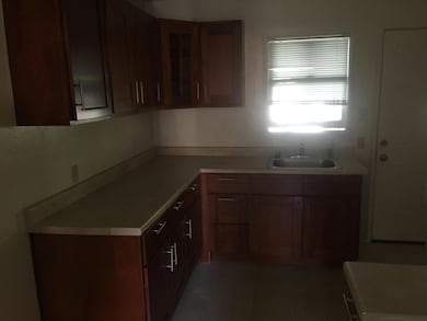 831 West St, Redding, CA 96001 - photo 4