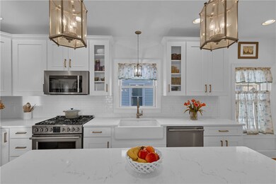 41 Jackson Ave, Riverside, RI 02915 - photo 5