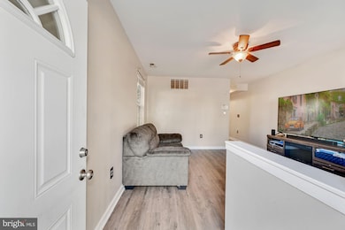 540 S 6th St, Camden, NJ 08103 - photo 7