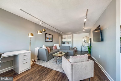 Webster House unit 706, Washington, DC 20036 - photo 4