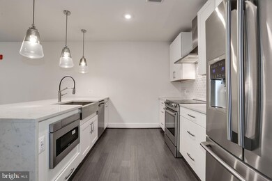 Key and Nash unit 105, Arlington, VA 22209 - photo 5