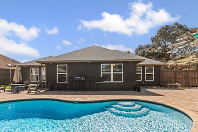 401 Parkwood Place, Niceville, FL 32578 - photo 3