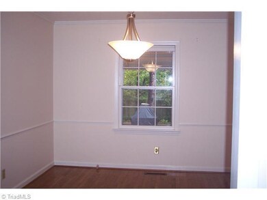 512 Lindsey Ave, Asheboro, NC 27203 - photo 5