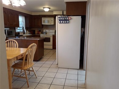 154 Falcon Ave, Warwick, RI 02888 - photo 6