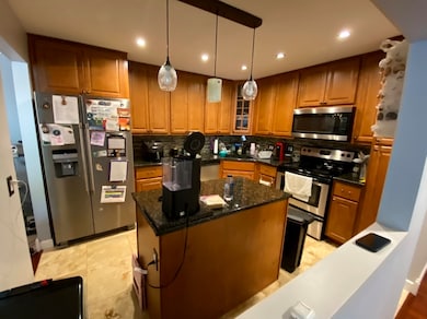 850 S Lorraine Rd unit 3C, Wheaton, IL 60189 - photo 3