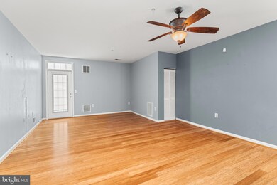 1990 Pawlet Dr unit 25C, Crofton, MD 21114 - photo 5