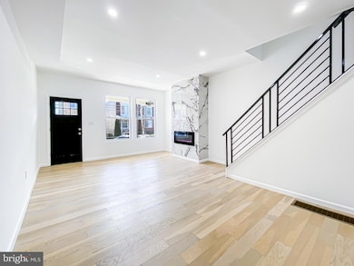 5215 Locust St, Philadelphia, PA 19139 - photo 7