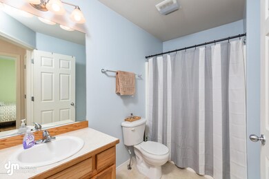 Guest Bath MS_74961-FULL