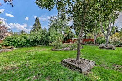 3004 Cheltenham Way, Medford, OR 97504 - photo 2