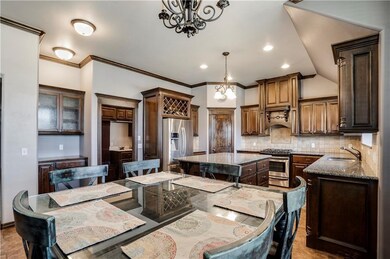 2804 SE 5th St, Moore, OK 73160 - photo 6