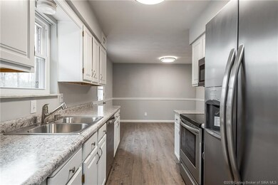 306 Squire Hill Dr, Otisco, IN 47163 - photo 7