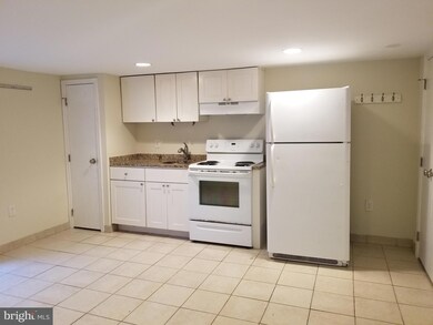 233 Garfield Ave unit 1, Norwood, PA 19074 - photo 2