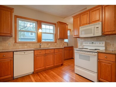 21 Spruce St unit 2, Watertown, MA 02472 - photo 7