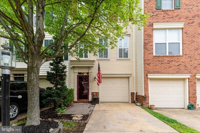 43144 Huntsman Square, Broadlands, VA 20148 - photo 3