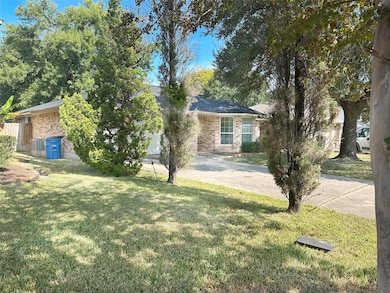 7838 Yellow Pine Dr, Houston, TX 77040 - photo 2