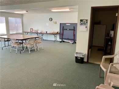 2005 Tibbetts Dr unit 301, Longview, WA 98632 - photo 5