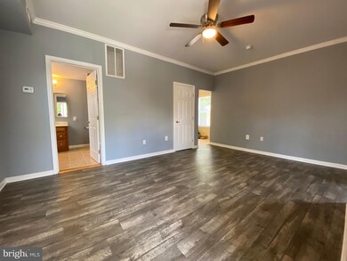 26 W Center St unit A (DOWNSTAIRS UNIT), Clayton, NJ 08312 - photo 3