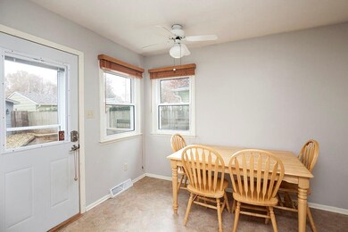Eat-in Area and Door to Back Yard