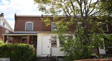 318 W 5th St, Lansdale, PA 19446 - photo 2
