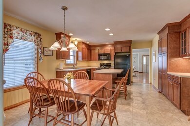 7 Serene Cir unit 7, Milford, NH 03055 - photo 7