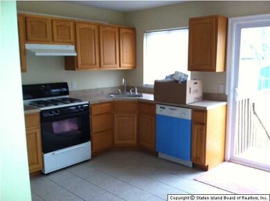 3134 Richmond Terrace, Staten Island, NY 10303 - photo 2
