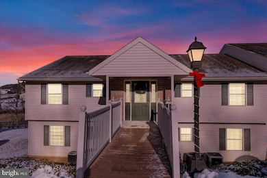 620 Pine St unit 3, Hamburg, PA 19526 - photo 2