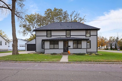 726 7th Ave NW, Faribault, MN 55021 - photo 2