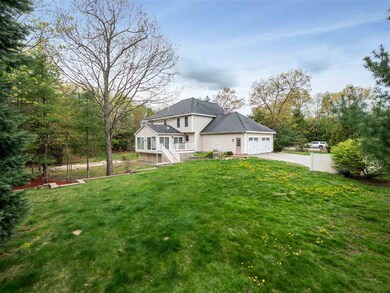 19 Shephard Rd, Pelham, NH 03076 - photo 4