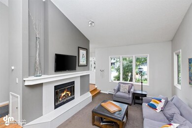 03-Living Room MS_8519
