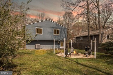 113 Maple Dr, Annapolis, MD 21403 - photo 2