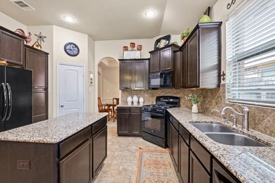 306 Kendall Crest Dr, Alvin, TX 77511 - photo 7