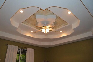 living rm ceiling 