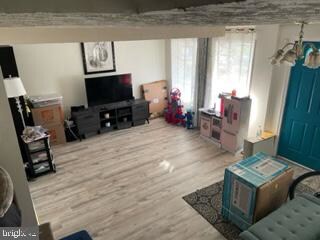 402 Shetland Rd, Darby, PA 19023 - photo 4