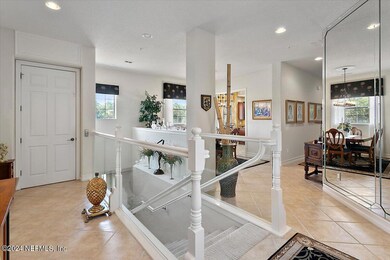 05-Foyer
