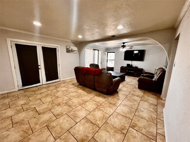 270 Dyna Dr, Houston, TX 77060 - photo 5