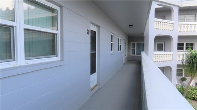2295 Americus Blvd E unit 29, Clearwater, FL 33763 - photo 5