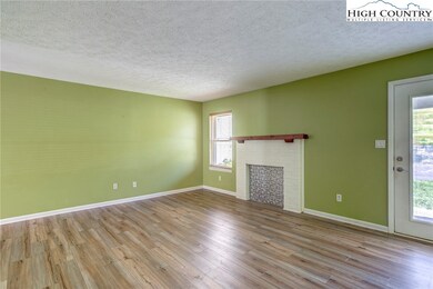 165 Meadow Ridge Rd unit 5, Boone, NC 28607 - photo 6