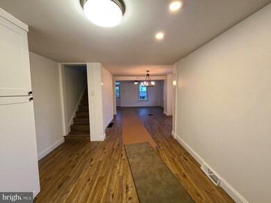 22 Maple St, Mohnton, PA 19540 - photo 5