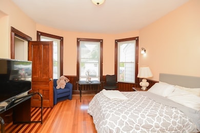 473 Waltham St, West Newton, MA 02465 - photo 5