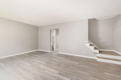 1865 Willoway Cir N unit 1865, Columbus, OH 43220 - photo 3