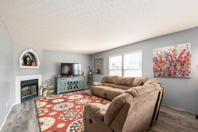 1044 Legacy Lane
