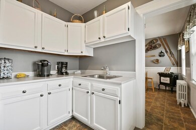 25 Fiske St, Worcester, MA 01602 - photo 6