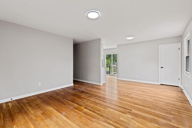 2025-6-5 1001 S Harris Ave 019