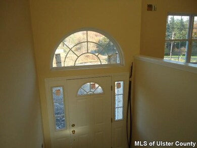 252 Plattekill Rd, Marlboro, NY 12542 - photo 2